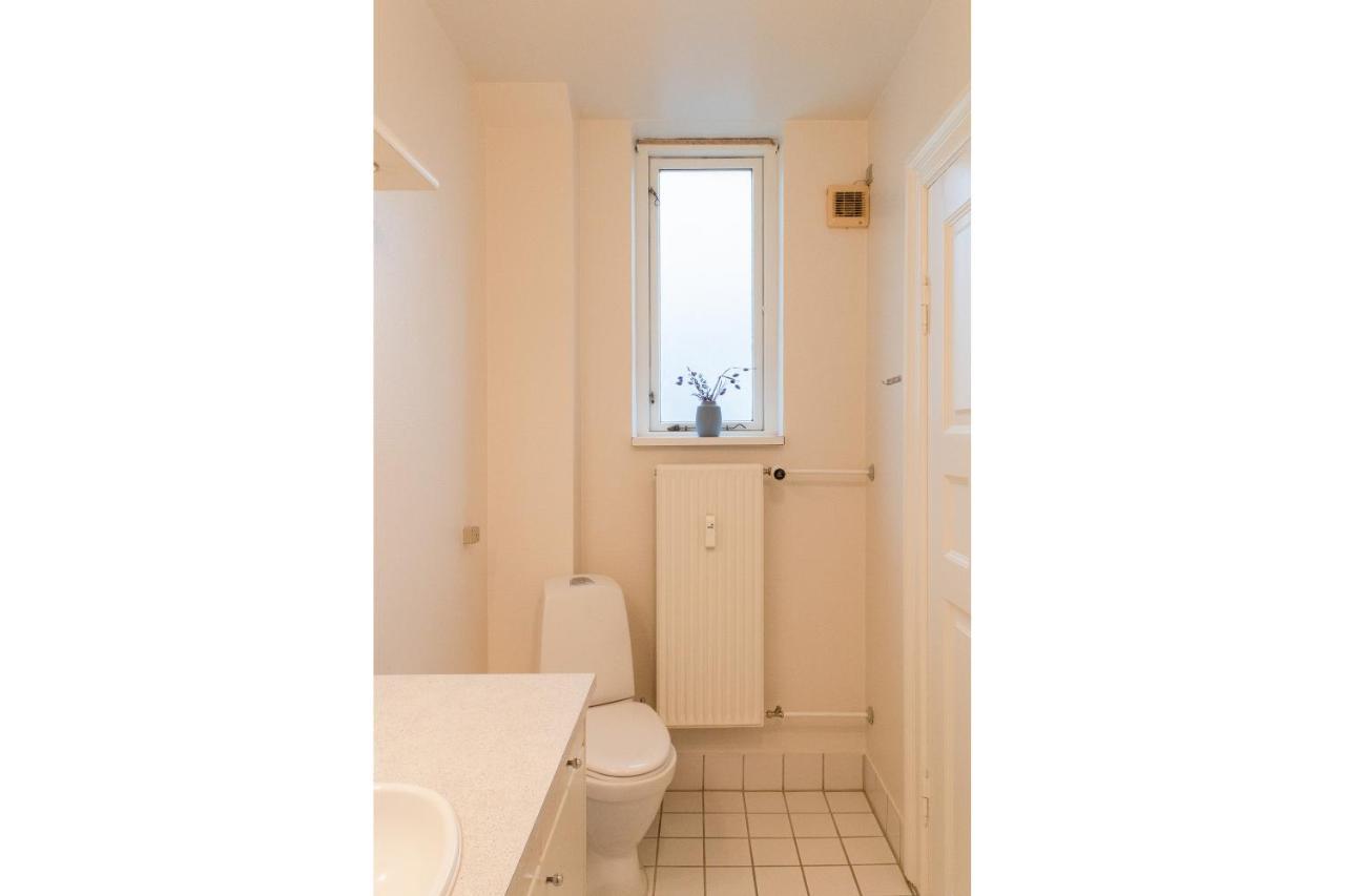 Bright And Spacious Apartment In Downtown Arhus Zewnętrze zdjęcie